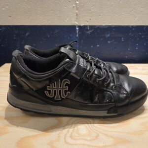 Royal Elastics Men's Icon Black Slip-on Sneakers (Size 12)